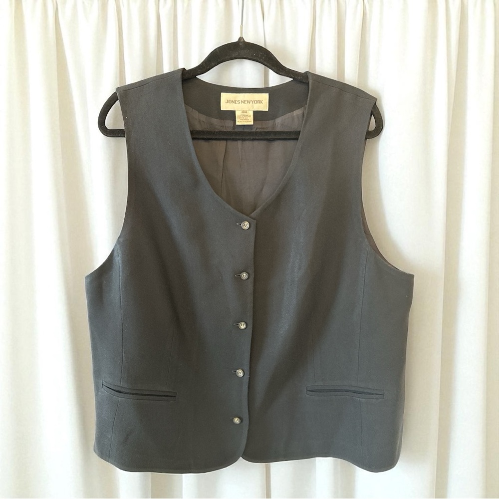 Jones New York Plus Size Black Button-Down Vest